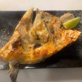 鹽烤鮭魚頭