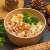 蒜泥白肉丼(圖片僅供參考)