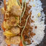 香香雞肉鬆玉子燒+麥香奶茶or蜜桃醋飲（擇一選擇）