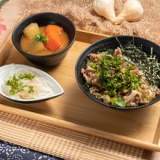 美國特選無骨牛小排丼飯套餐